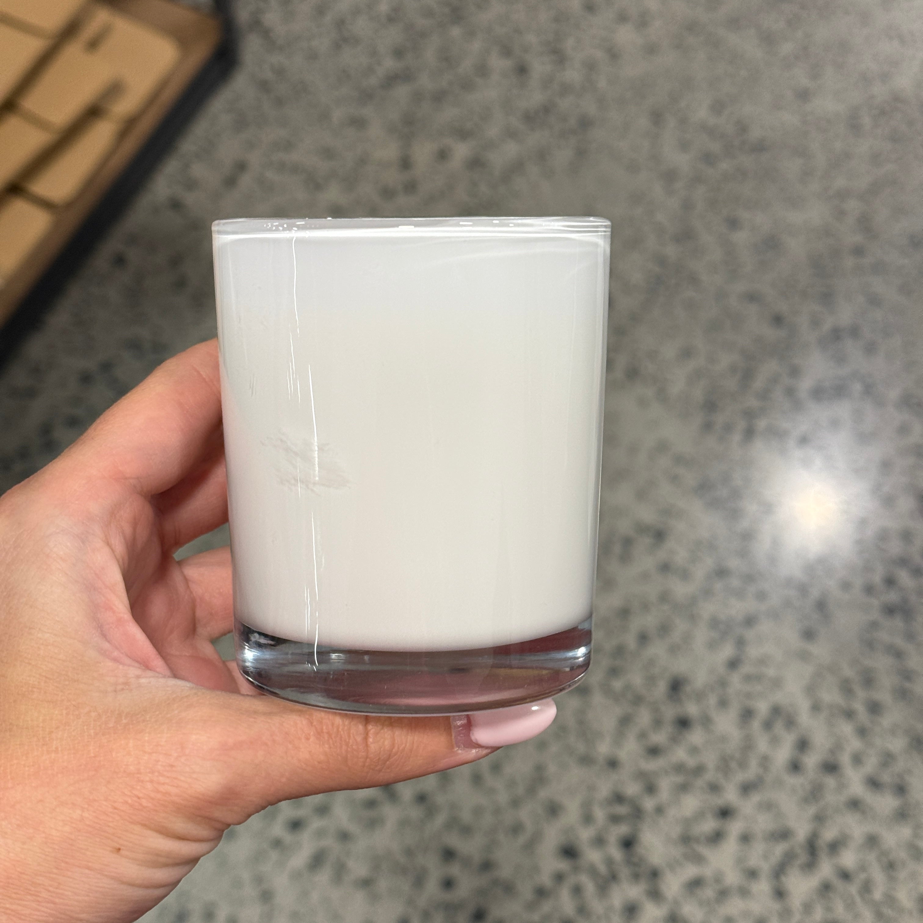 (Perfectly Imperfect) Medium 200g Candle - Vanilla Caramel