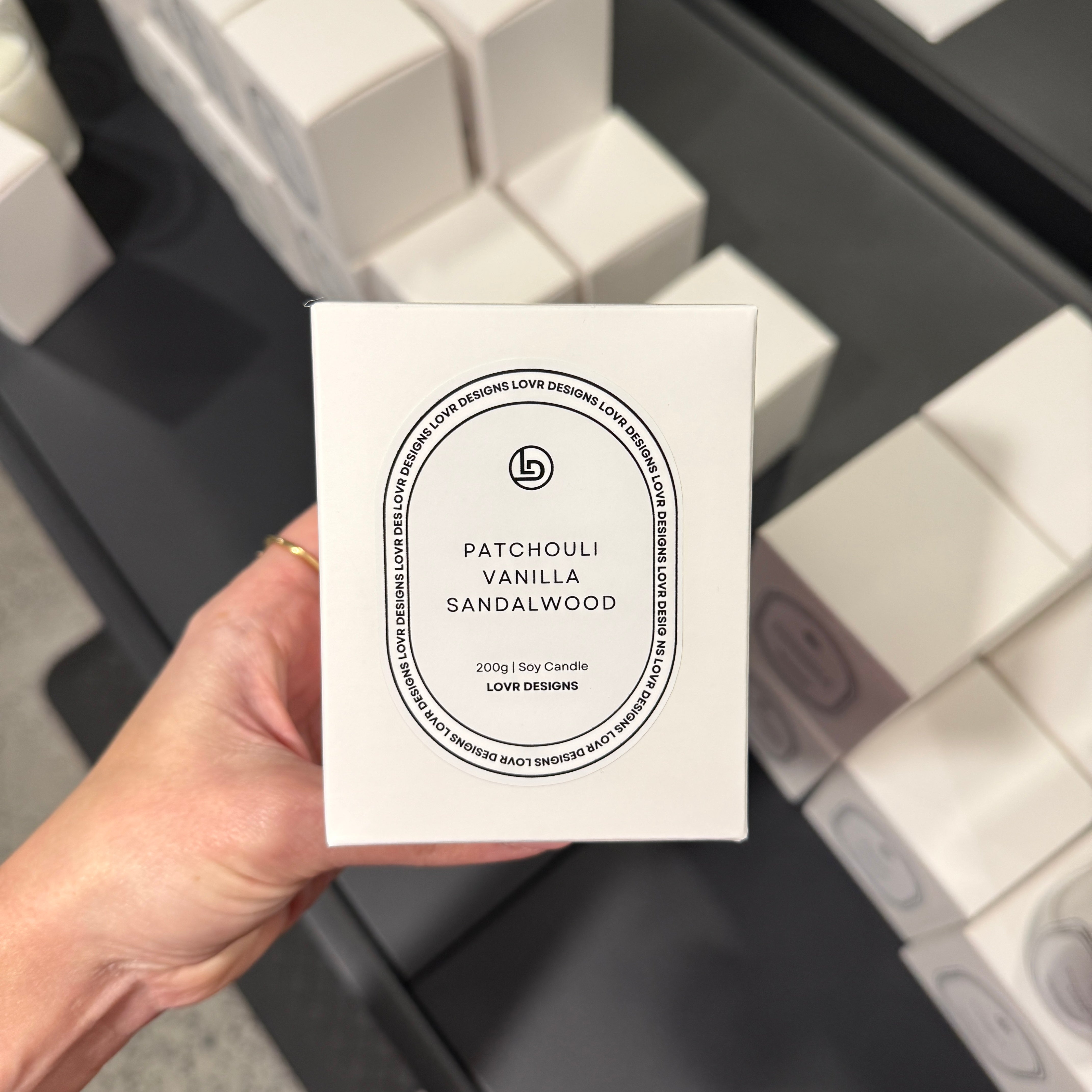 (Unreleased Collection) Medium 200g Candle - PATCHOULI, VANILLA, SANDALWOOD