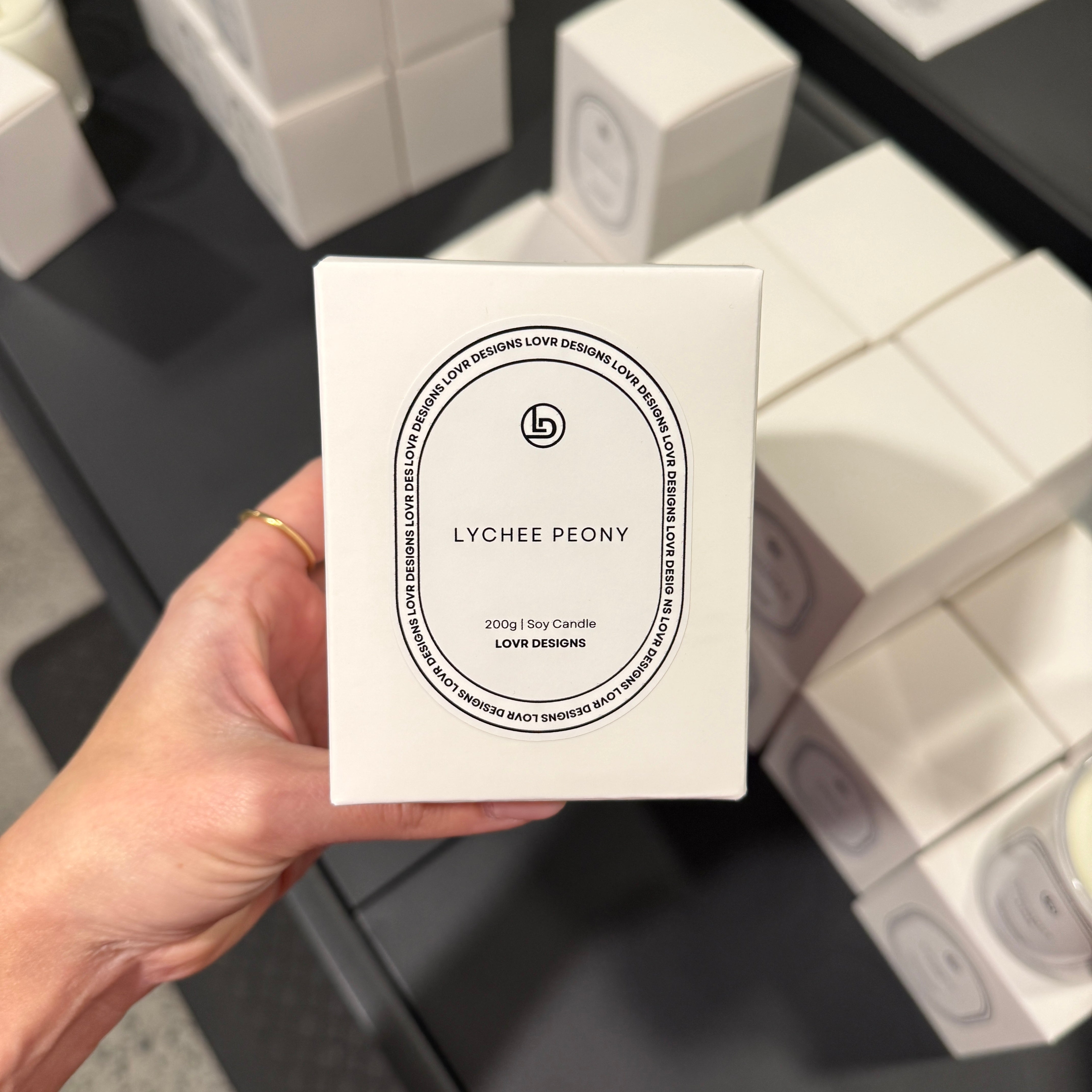 (Unreleased Collection) Medium 200g Candle - LYCHEE PEONY